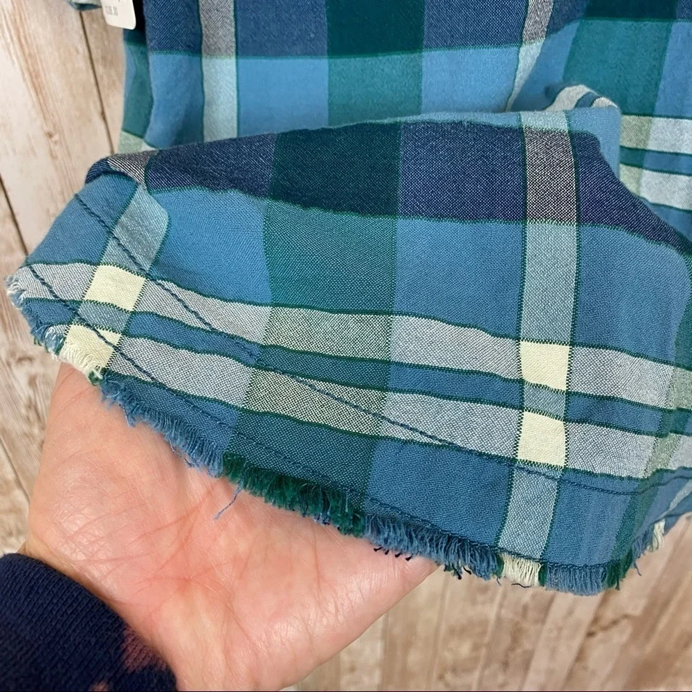 Free People Loveland Plaid Long Sleeve‎ Button Front Shirt Size XS